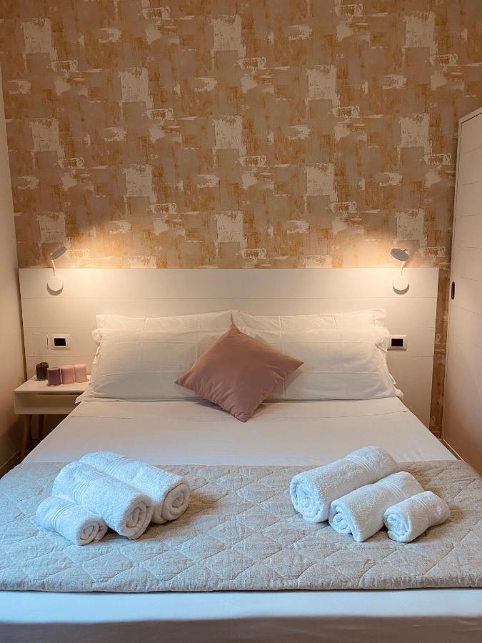 Rimini Bay Suites&Residence מראה חיצוני תמונה