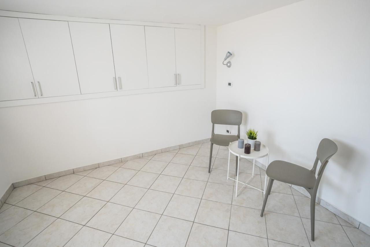 Rimini Bay Suites&Residence מראה חיצוני תמונה