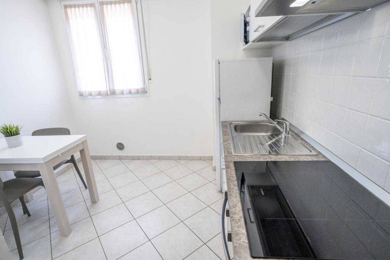 Rimini Bay Suites&Residence מראה חיצוני תמונה