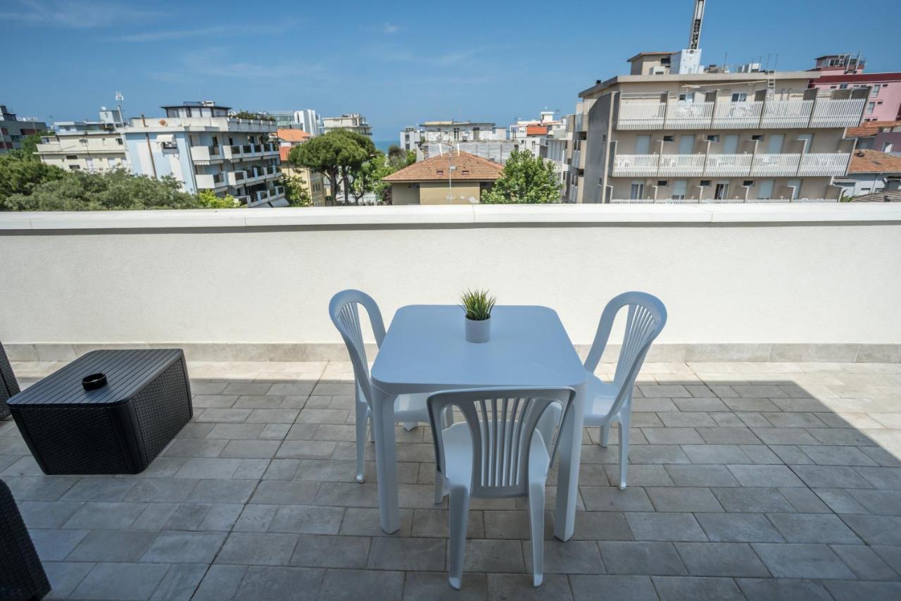 Rimini Bay Suites&Residence מראה חיצוני תמונה
