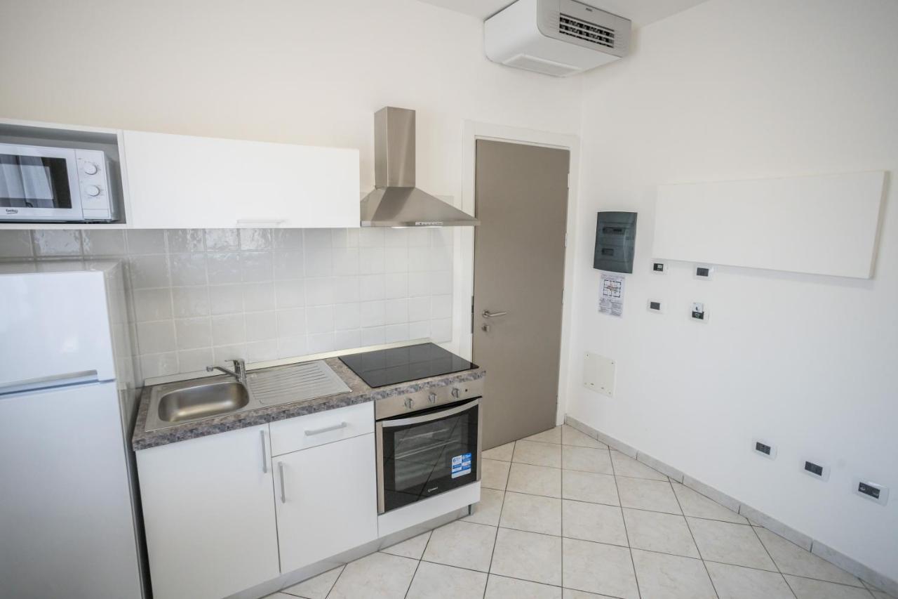 Rimini Bay Suites&Residence מראה חיצוני תמונה