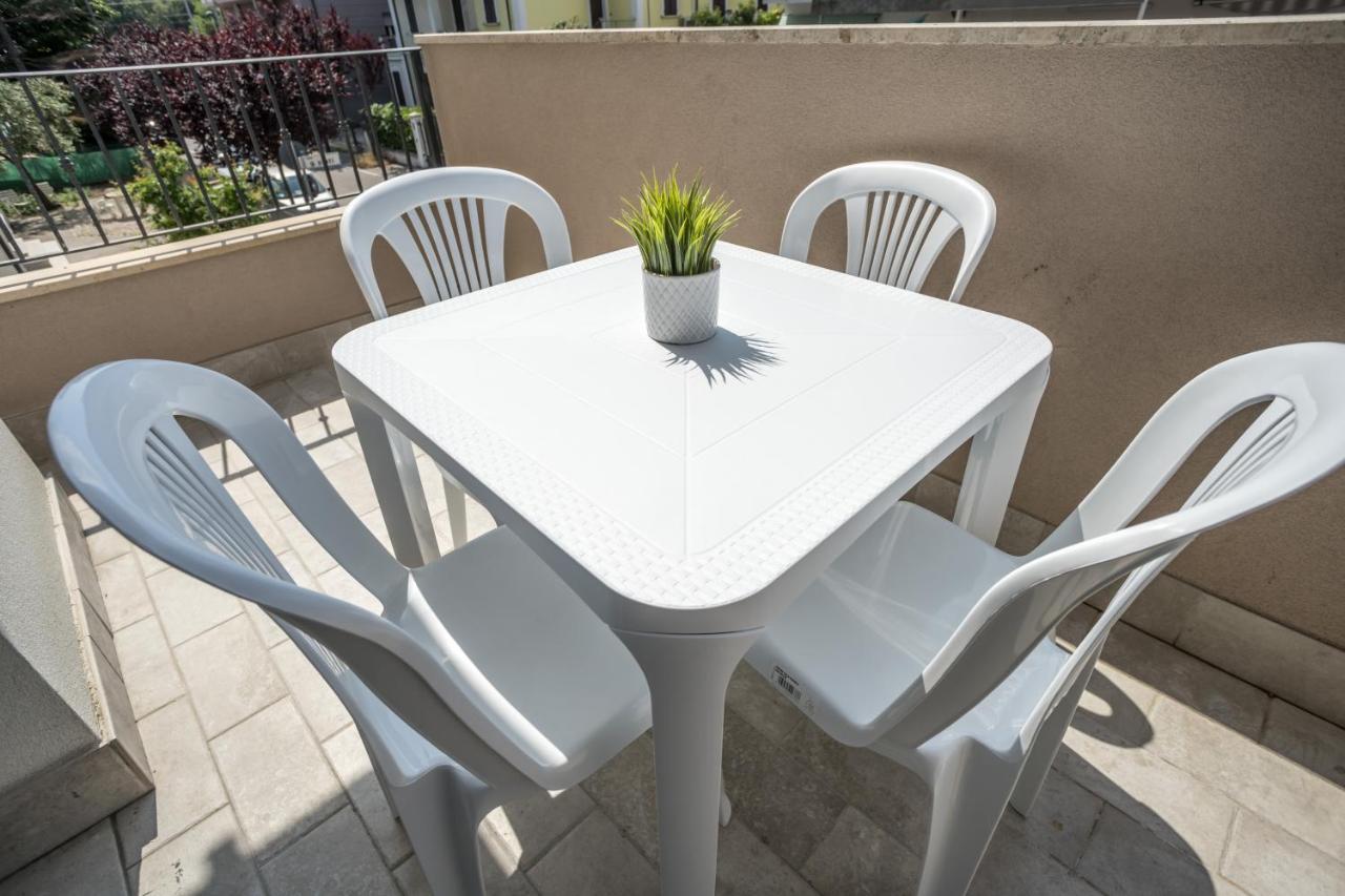 Rimini Bay Suites&Residence מראה חיצוני תמונה