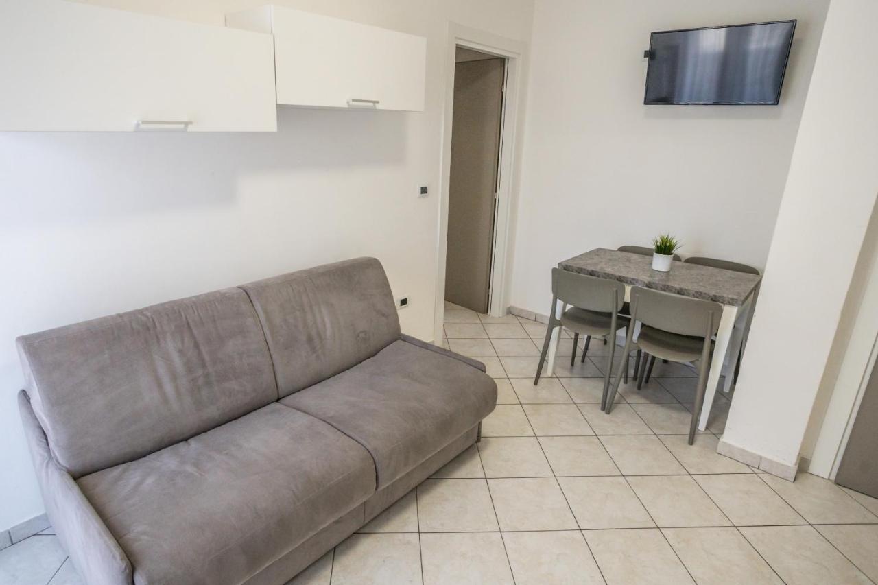 Rimini Bay Suites&Residence מראה חיצוני תמונה
